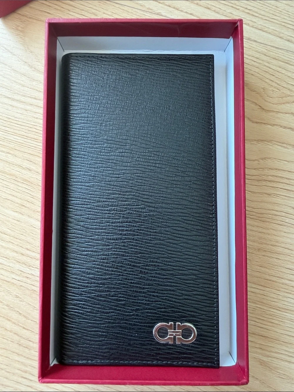 Salvatore Ferragamo salvatore ferragamo
